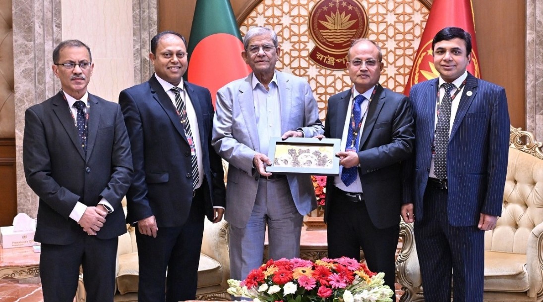 ঢাবির মান বিশ্বের শীর্ষ সারিতে নেওয়ার আহ্বান রাষ্ট্রপতির